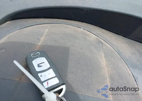 2013 Mazda Mazda3 I Touring z USA, uszkodzony, nr VIN JM1BL1V77D1819213